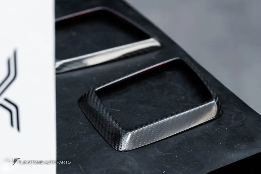 Mercedes Benz Gclass indicator bezel Carbon Usus