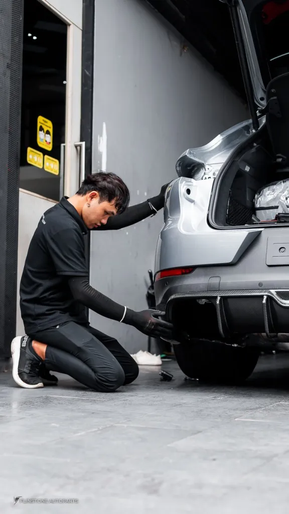 Porsche Cayenne 碳纤维部件 FD Design 排气尾喉