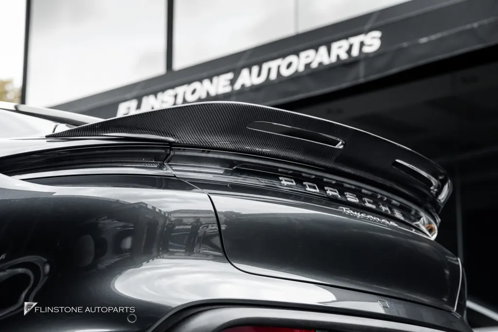 Porsche Taycan สปอยเลอร์ CMST