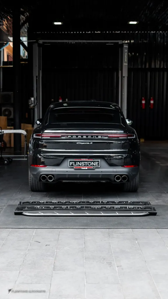 Porsche Cayenne บันได