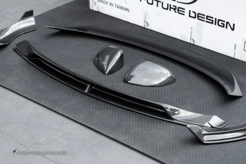 Mercedes Benz Glc พาร์ทคาร์บอน Future Design